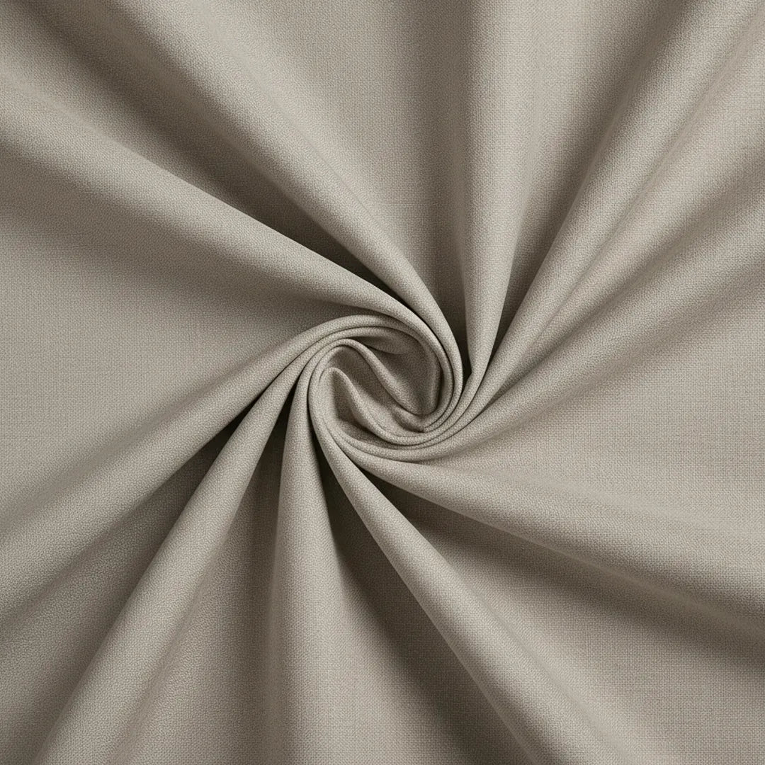 Rideaux occultants en lin Maison Rideau dans un bel appartement de couleur beige sable